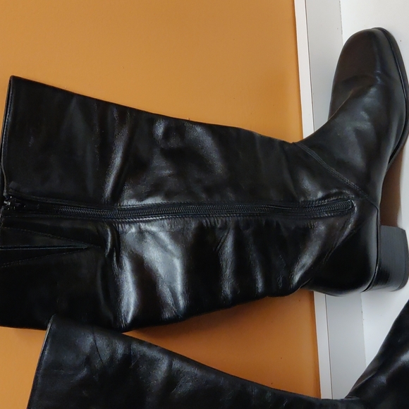 REGENCE CANADA WOMEN'S BLACK LEATHER SIDE ZIP KNEE HIGH INSULATED BOOTS SIZE 11D - Picture 3 of 7